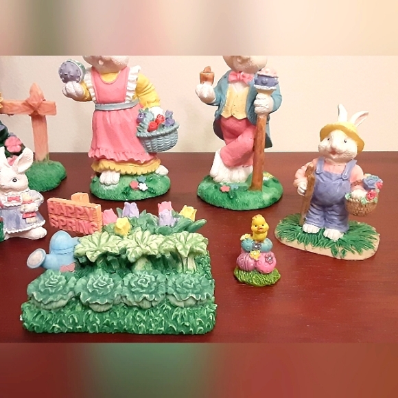 Vintage 9-piece Easter Decor Set - Picture 3 of 6